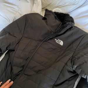 Girls XL north face jacket (woman’s small)
